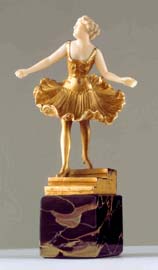 82M Victor Reverencia 17x9cm. Patina oro fino