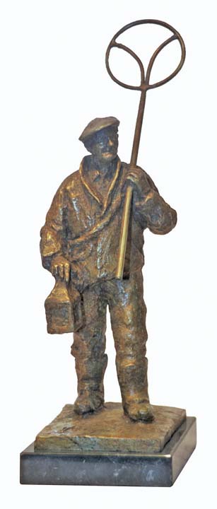 09- Angulero 36x14cm.