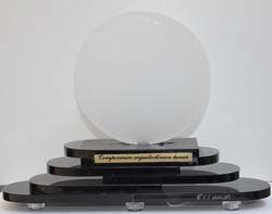 07 Comp. arquitectonica lunar- metacrilato  28x8x21cm.