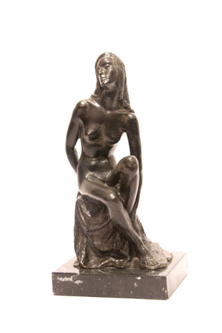 12x10x28 Desnudo sentado