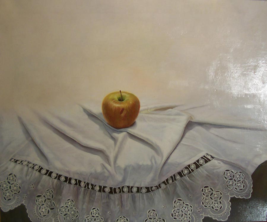 40 Manzana sobre mantilla o.l. 65x54 cm.