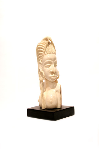 Busto mujer africana 9 x 8 x 24cm